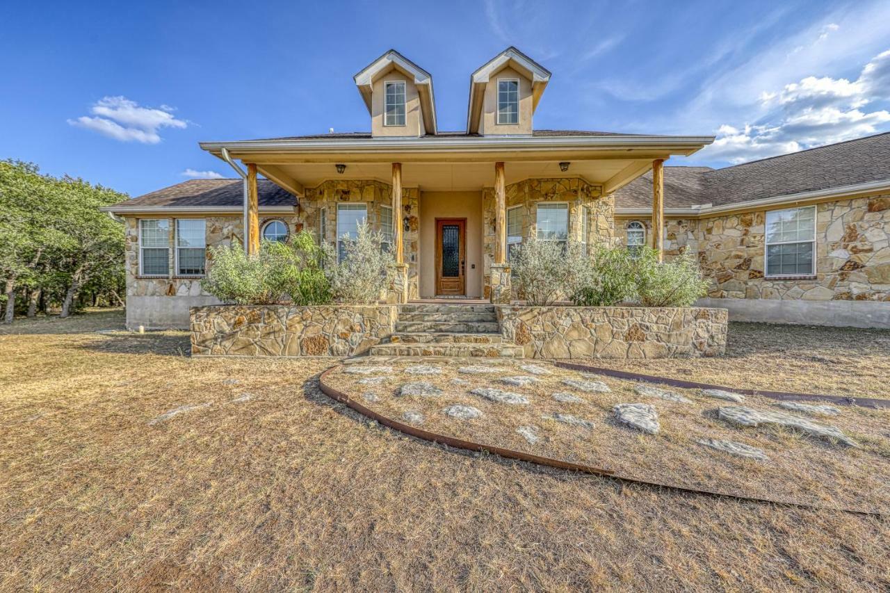 River Mountain Retreat Wimberley Exterior photo